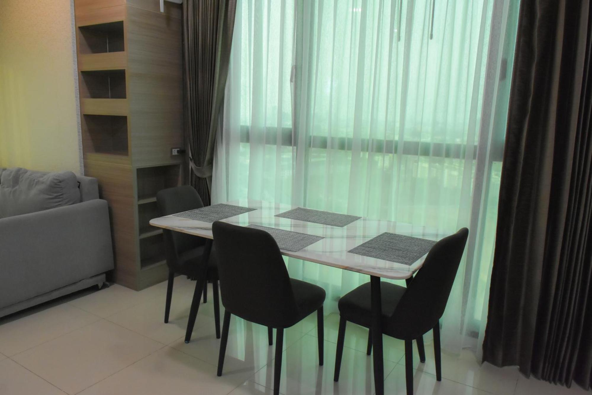 Dusit Grand Condo View Csomtien-part Szoba fotó